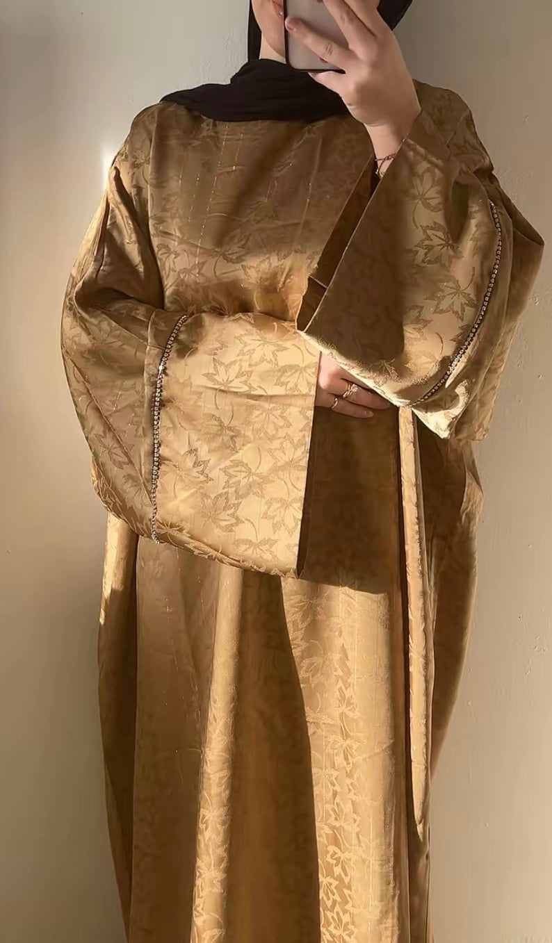 Abaya Inaya Samia House