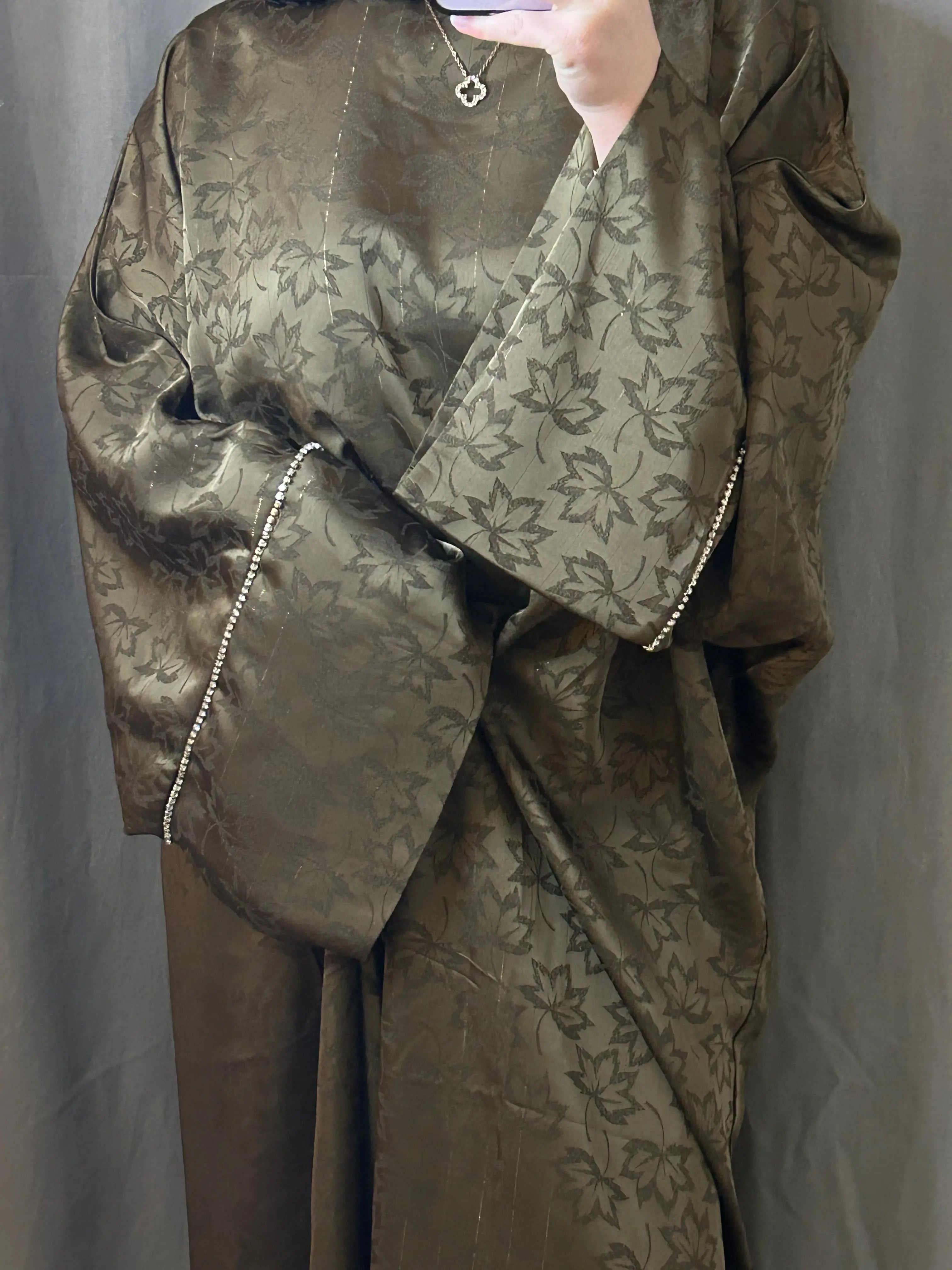 Abaya Noor Samia House